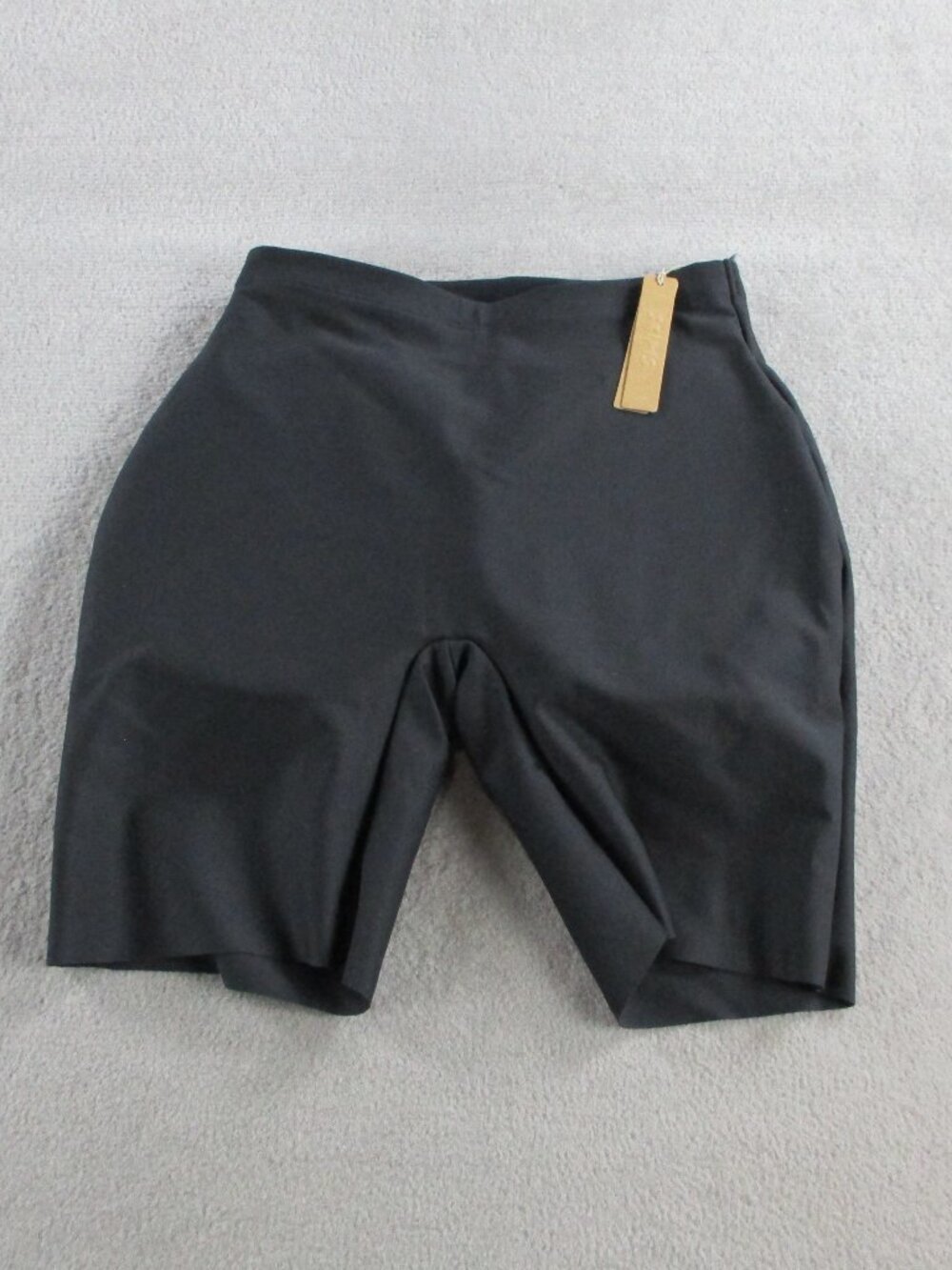 SKIMS Body Butt Enhancing Padded Shorts Women XS Onyx Black Mid Rise Compression - Picture 3 of 7